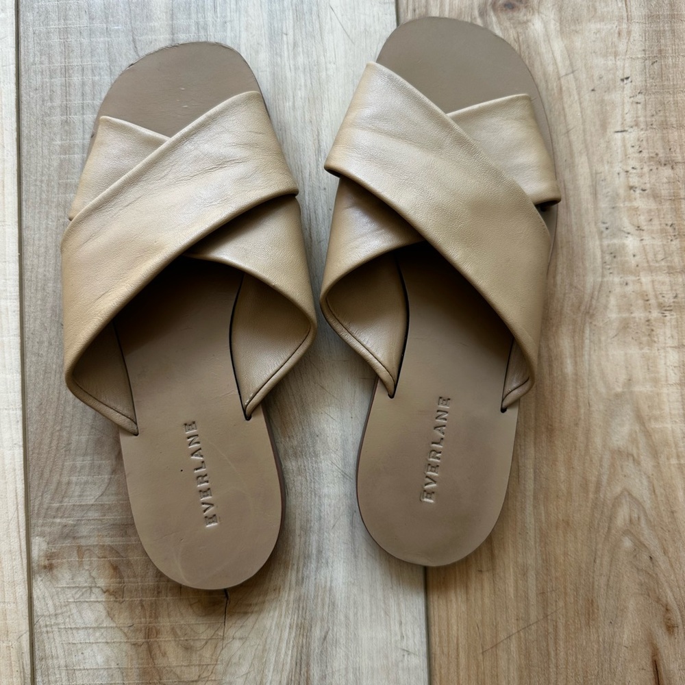 Everlane Tan Slide Sandals with Crossed Straps - Picture 2 of 6
